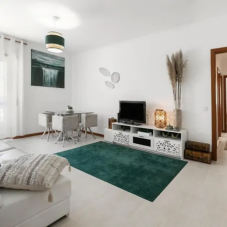 Modern Flat Nazaré