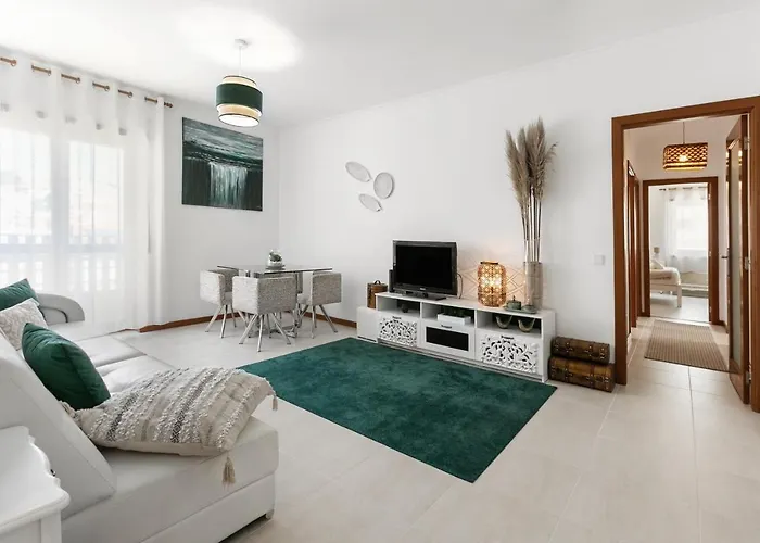 Modern Flat 나자레